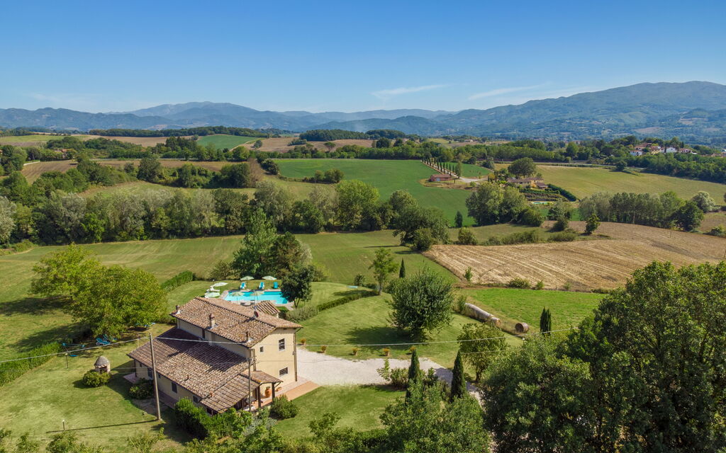 Tenuta Monti: Building Exterior, Pool