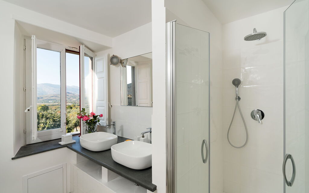 Dimora Vulcano - Castiglione Di Sicilia, Sicilia: Autunno, Bagno, Estate, Primavera