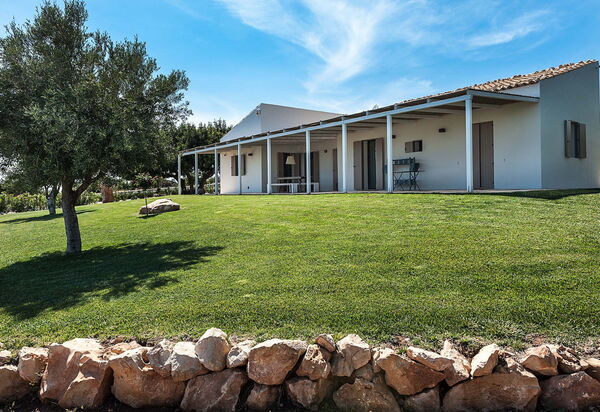 Isolina Bianca - Scicli, Sicilia: all'aperto, Autunno, Estate, Esterni, Giardino, Primavera