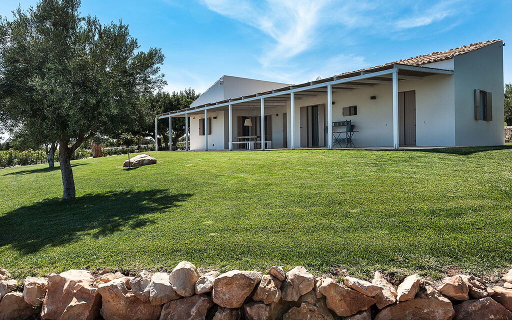 Isolina Bianca - Scicli, Sicilia: all'aperto, Autunno, Estate, Esterni, Giardino, Primavera