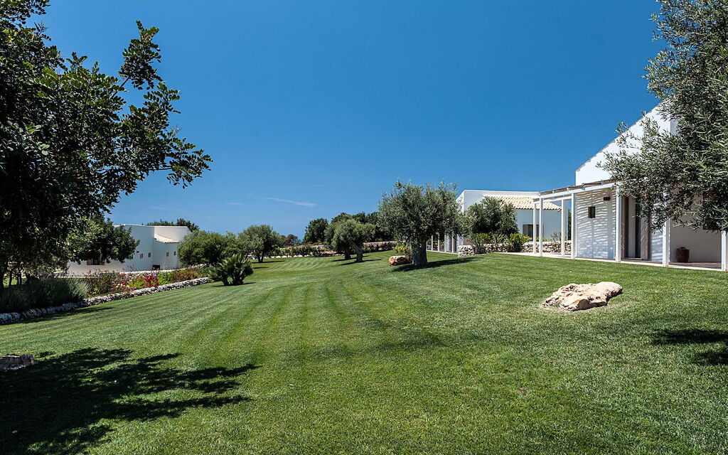 Isolina Verde - Scicli, Sicilia: Autumn, Building Exterior, Garden, Outdoor, Spring, Summer