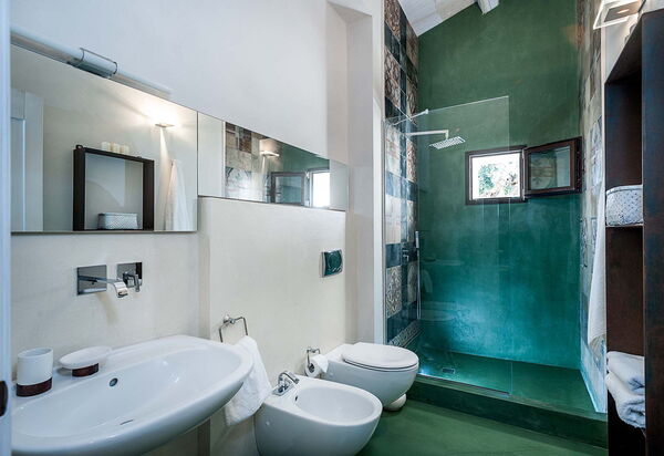 Isolina Rossa - Scicli, Sicilia: Autunno, Bagno, Estate, Primavera