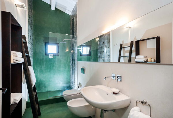 Isolina Rossa - Scicli, Sicilia: Autunno, Bagno, Estate, Primavera