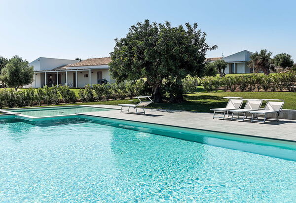 Isolina Rossa - Scicli, Sicilia: all'aperto, Autunno, Balcone / Terrazza / Patio, Estate, Esterni, Giardino, Piscina, Primavera