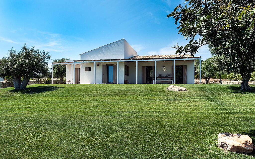 Isolina Rossa - Scicli, Sicilia: all'aperto, Autunno, Estate, Esterni, Giardino, Primavera