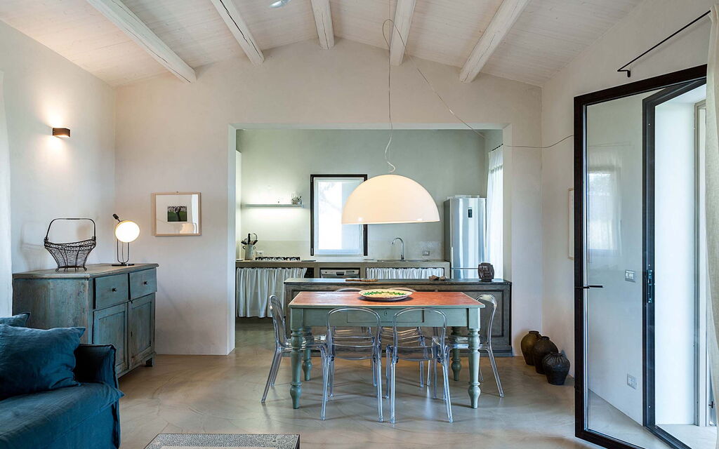 Isolina Rossa - Scicli, Sicilia: Autunno, Estate, Primavera, Sala da pranzo, Soggiorno