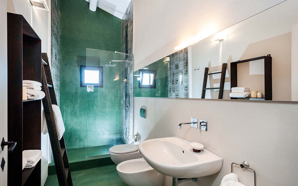 Isolina Rossa - Scicli, Sicilia: Autunno, Bagno, Estate, Primavera