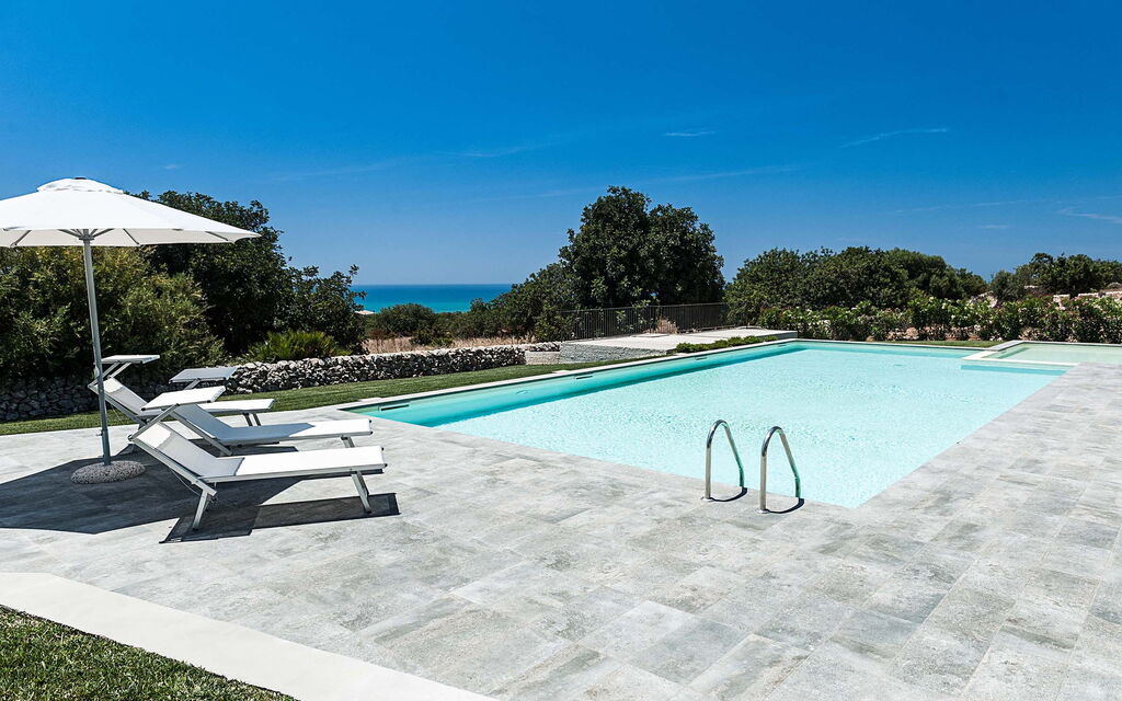 Isolina Rossa - Scicli, Sicilia: all'aperto, Autunno, Balcone / Terrazza / Patio, Estate, Esterni, Giardino, Piscina, Primavera, Vista Panoramica