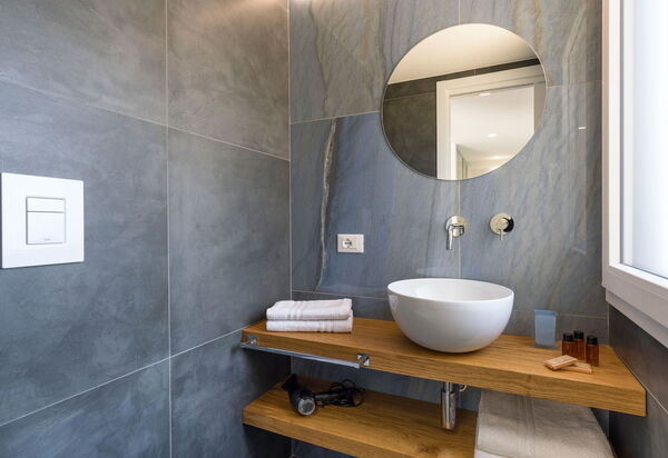 Villa Cinema - Castellammare Del Golfo, Sicilia: Autunno, Bagno, Estate, Primavera