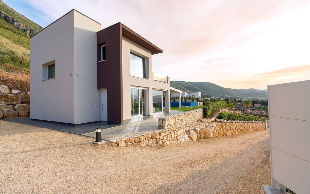 Villa Cinema - Castellammare Del Golfo, Sicilia: all'aperto, Autunno, Estate, Esterni, Primavera