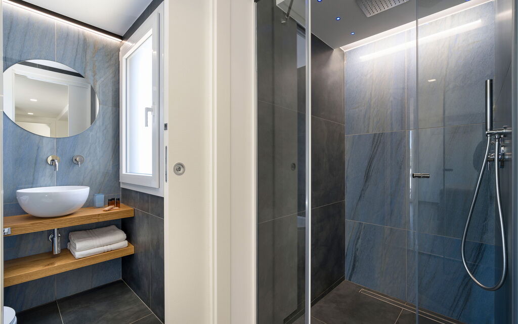 Villa Cinema - Castellammare Del Golfo, Sicilia: Autunno, Bagno, Estate, Primavera