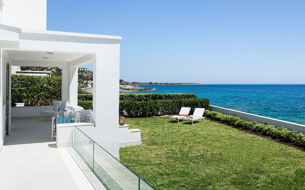 Mariposa - Fontane Bianche, Sicilia: Autumn, Balcony / Terrace / Patio, Building Exterior, Garden, Outdoor, Scenic View, Spring, Summer