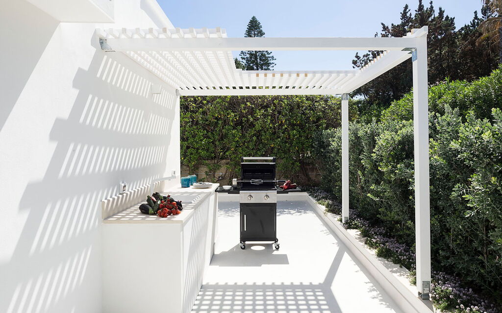 Mariposa - Fontane Bianche, Sicilia: Autumn, Balcony / Terrace / Patio, Building Exterior, Outdoor, Spring, Summer