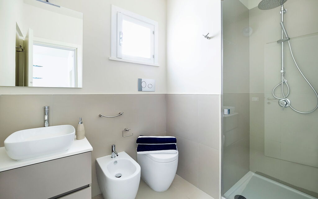 Mariposa - Fontane Bianche, Sicilia: Autumn, Bathroom, Spring, Summer