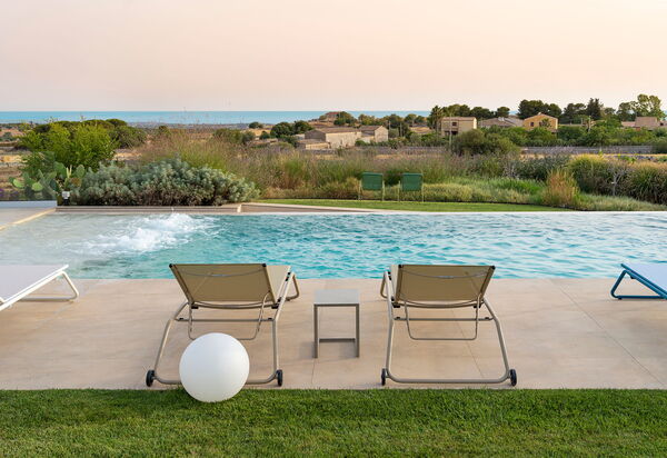 Splendida - Modica, Sicilia: all'aperto, Autunno, Balcone / Terrazza / Patio, Estate, Esterni, Piscina, Primavera, Vista Panoramica