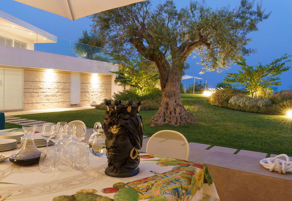 Splendida - Modica, Sicilia: all'aperto, Autunno, Balcone / Terrazza / Patio, Estate, Esterni, Giardino, Primavera