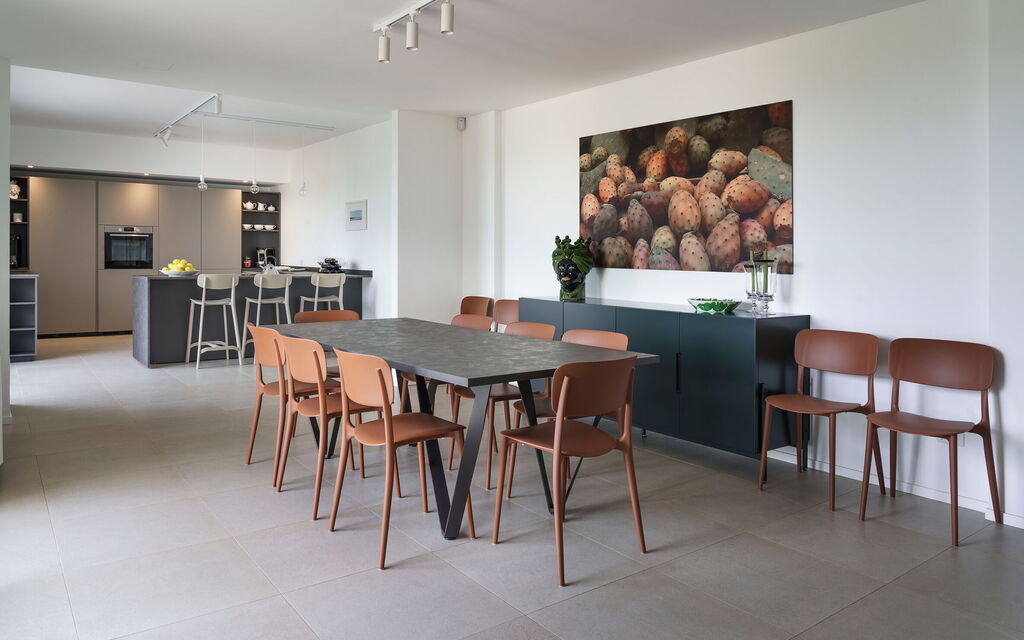 Splendida - Modica, Sicilia: Autumn, Dining Room, Spring, Summer