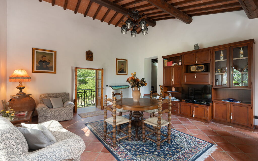 Casa Corella: Estate, Soggiorno