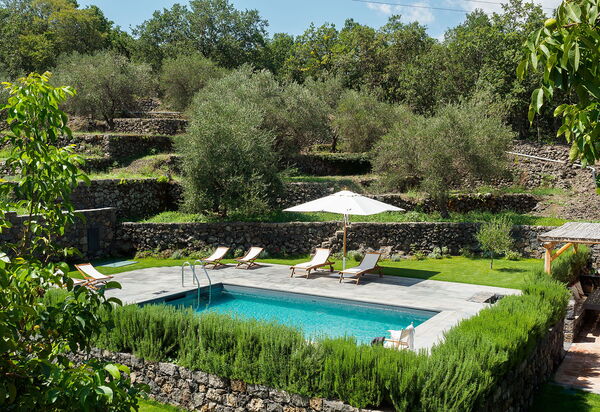 Villa Tranquilla - Randazzo, Sicilia: all'aperto, Autunno, Balcone / Terrazza / Patio, Estate, Esterni, Giardino, Piscina, Primavera