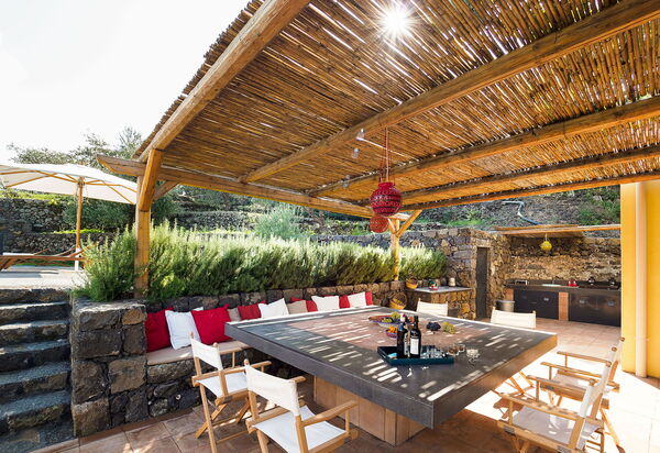 Villa Tranquilla - Randazzo, Sicilia: all'aperto, Autunno, Balcone / Terrazza / Patio, Estate, Esterni, Primavera