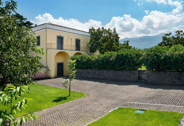 Villa Tranquilla - Randazzo, Sicilia: all'aperto, Autunno, Estate, Esterni, Giardino, Primavera