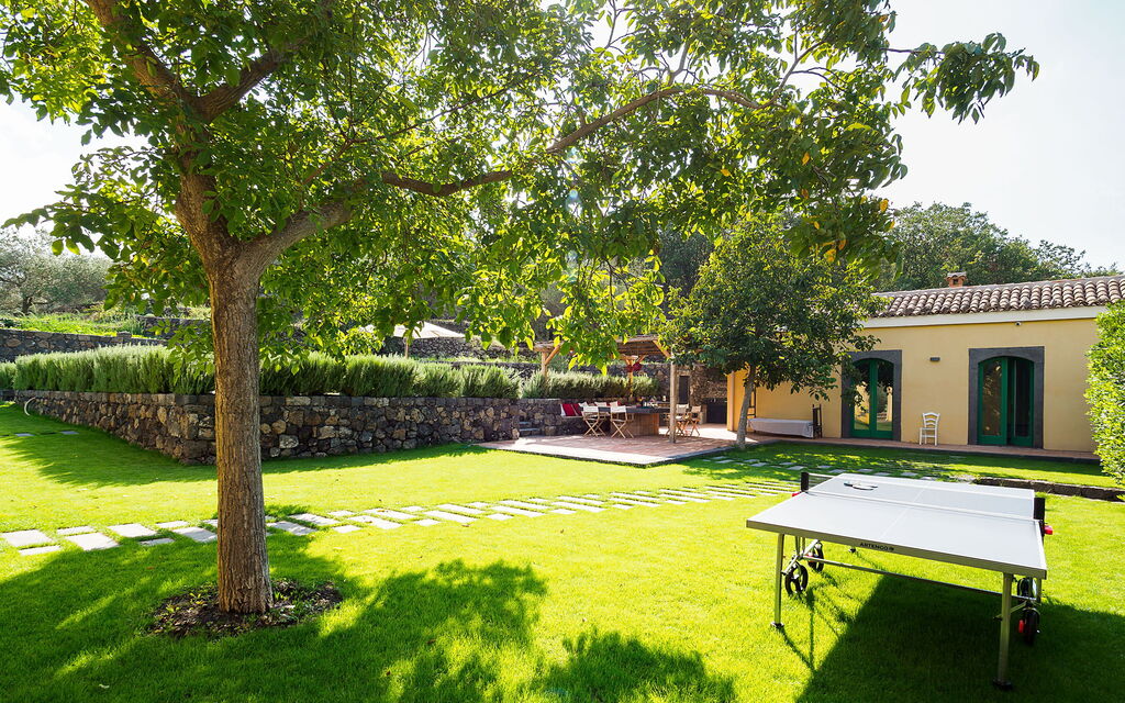 Villa Tranquilla - Randazzo, Sicilia: all'aperto, Autunno, Estate, Esterni, Giardino, Primavera