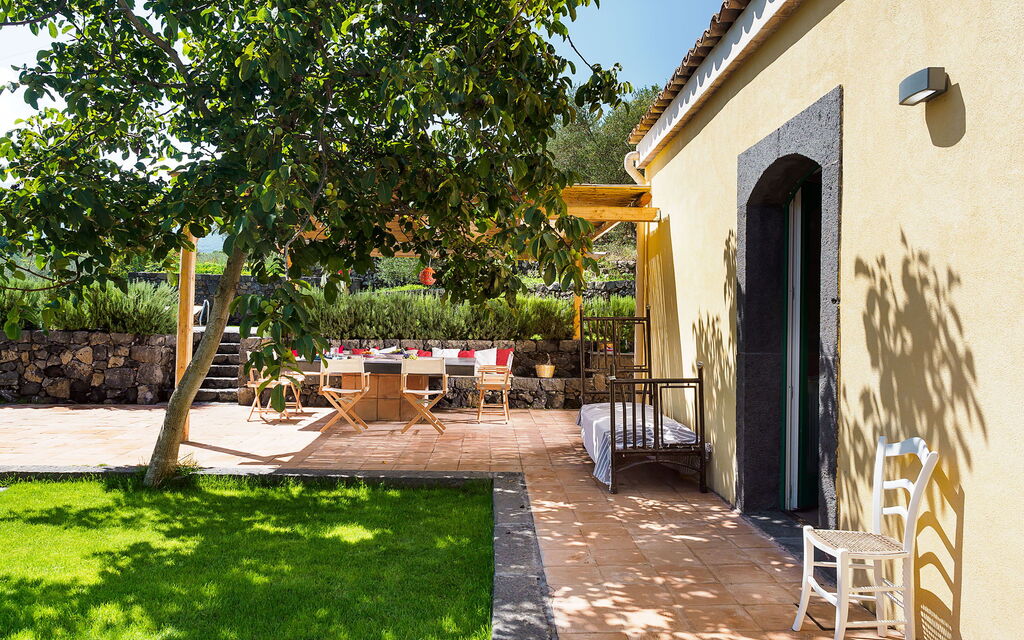 Villa Tranquilla - Randazzo, Sicilia: all'aperto, Autunno, Balcone / Terrazza / Patio, Estate, Esterni, Primavera