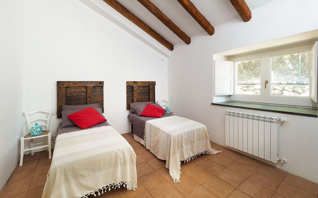 Villa Tranquilla - Randazzo, Sicilia: Autunno, Camera da letto, Estate, Primavera