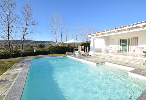 Villa Helios - Budoni, Sardegna: Autunno, Estate, Giardino, Piscina, Primavera