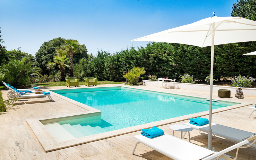 Casa Fiore - Salemi, Sicilia: Autumn, Balcony / Terrace / Patio, Building Exterior, Garden, Outdoor, Pool, Spring, Summer