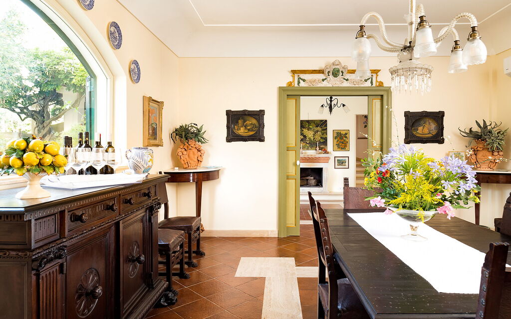 Casa Fiore - Salemi, Sicilia: Autumn, Dining Room, Spring, Summer