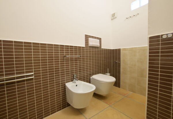 Luisa Apartment In Budoni, Shared Pool: Autunno, Bagno, Estate, Primavera