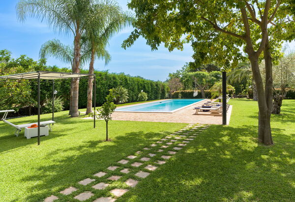 Oasi Verde - Santa Maria La Stella, Sicilia: all'aperto, Autunno, Estate, Esterni, Giardino, Piscina, Primavera