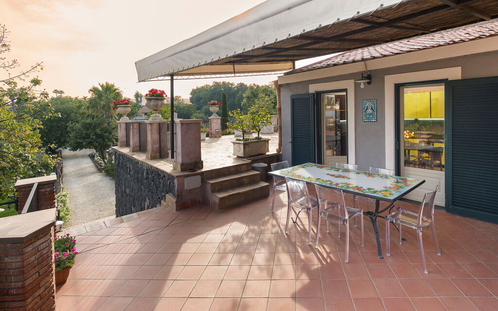 Oasi Verde - Santa Maria La Stella, Sicilia: all'aperto, Autunno, Balcone / Terrazza / Patio, Estate, Esterni, Primavera