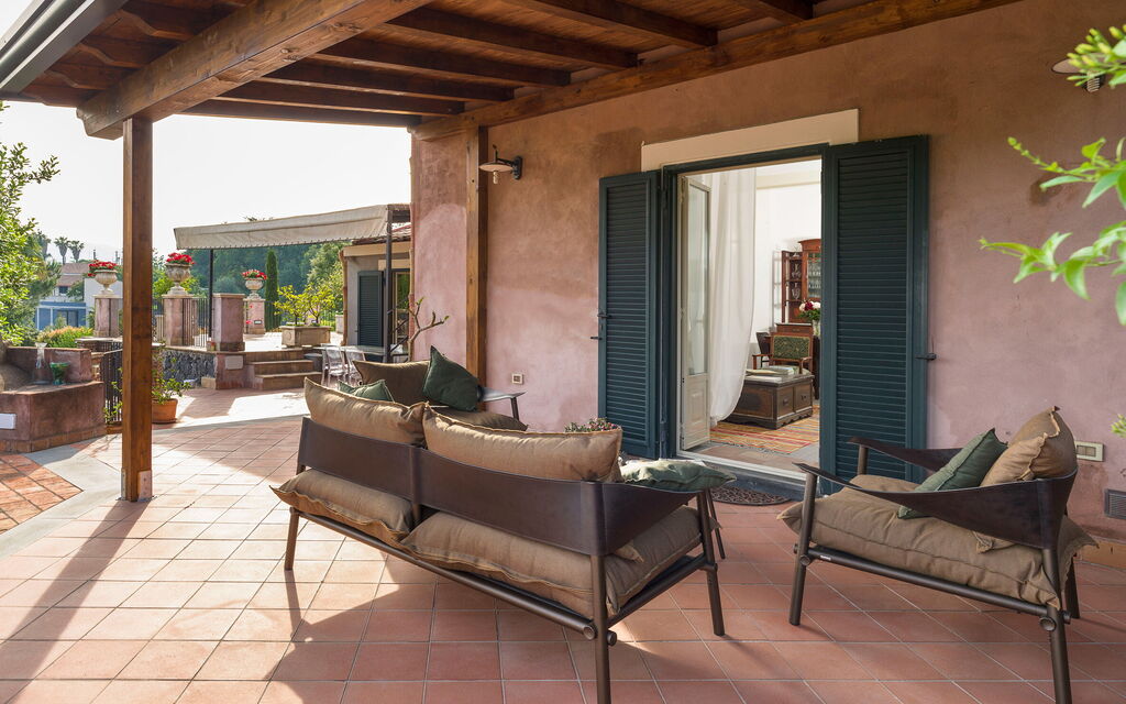 Oasi Verde - Santa Maria La Stella, Sicilia: all'aperto, Autunno, Balcone / Terrazza / Patio, Estate, Esterni, Primavera