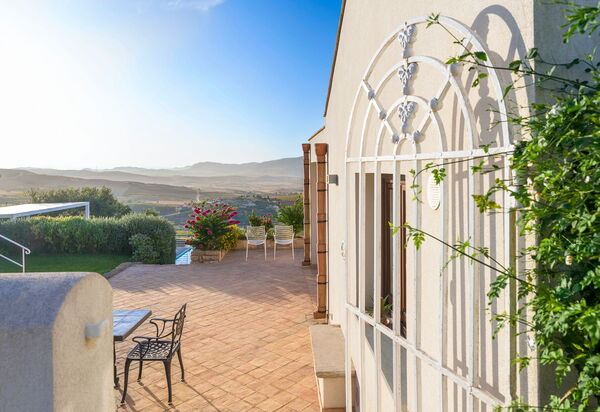 Mirabilia - Tangi, Sicilia: Autumn, Balcony / Terrace / Patio, Building Exterior, Garden, Outdoor, Scenic View, Spring, Summer
