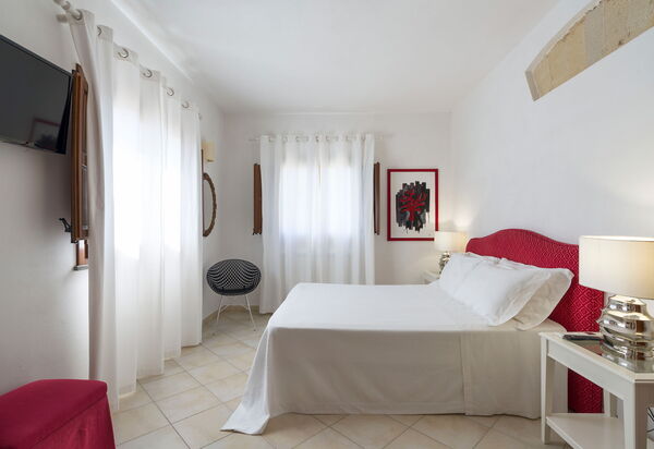 Mirabilia - Tangi, Sicilia: Autumn, Bedroom, Spring, Summer
