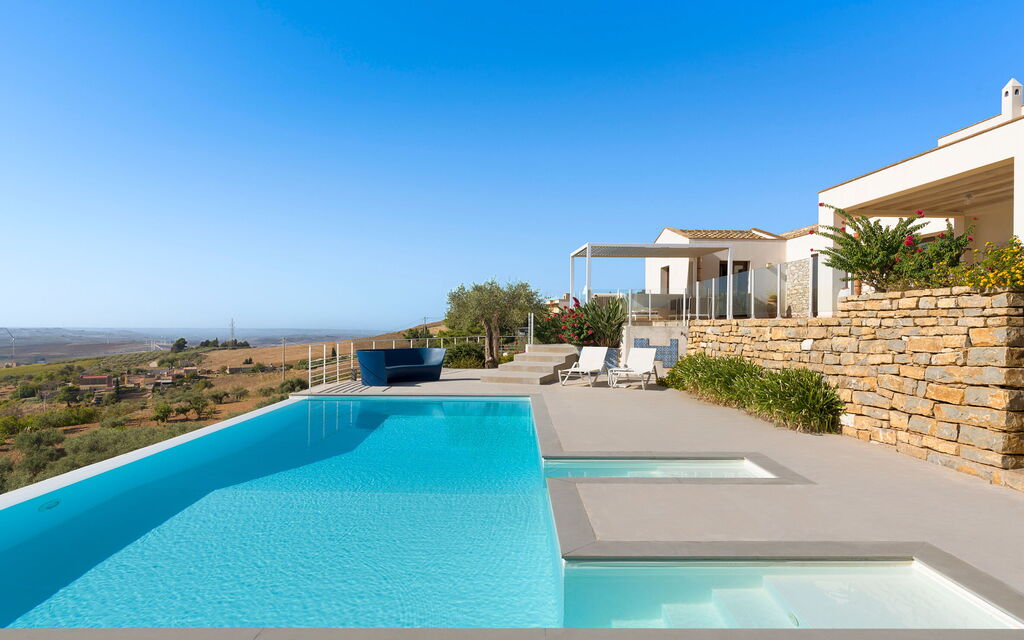 Mirabilia - Tangi, Sicilia: Autumn, Balcony / Terrace / Patio, Building Exterior, Outdoor, Pool, Scenic View, Spring, Summer