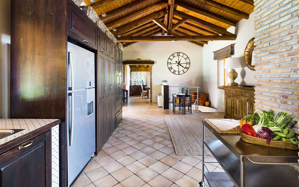 Casa Bedda - Viagrande, Sicilia: Autumn, Kitchen, Spring, Summer