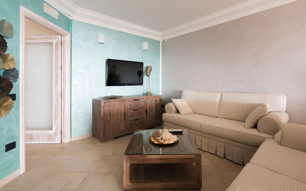 Villa Vistamare - Montallegro, Sicilia: Autumn, Living Room, Spring, Summer
