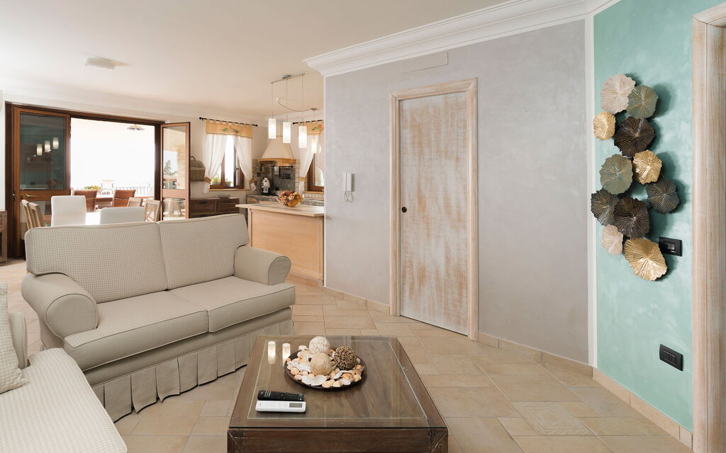 Villa Vistamare - Montallegro, Sicilia: Autumn, Living Room, Spring, Summer