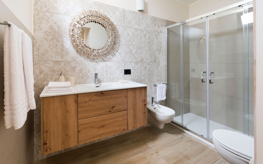 Villa Vistamare - Montallegro, Sicilia: Autumn, Bathroom, Spring, Summer