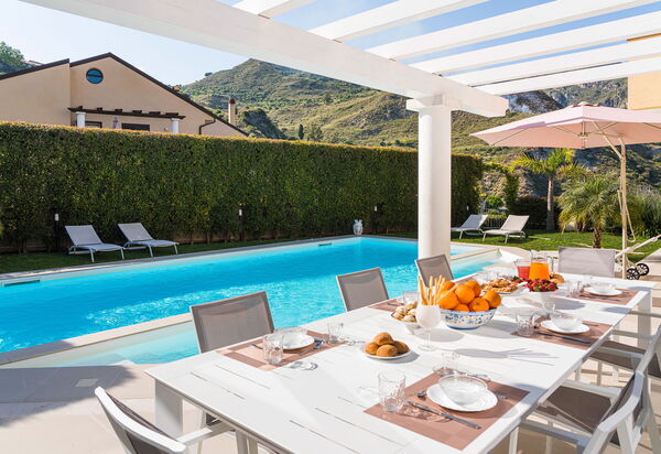 Casamonte - Castelmola, Sicilia: all'aperto, Autunno, Balcone / Terrazza / Patio, Estate, Esterni, Piscina, Primavera, Vista Panoramica