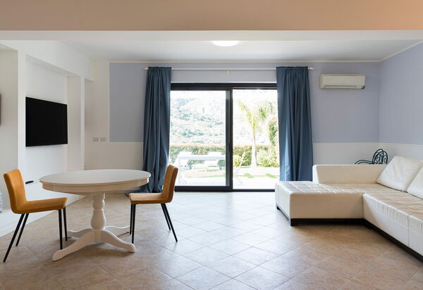 Casamonte - Castelmola, Sicilia: Autunno, Estate, Primavera, Soggiorno