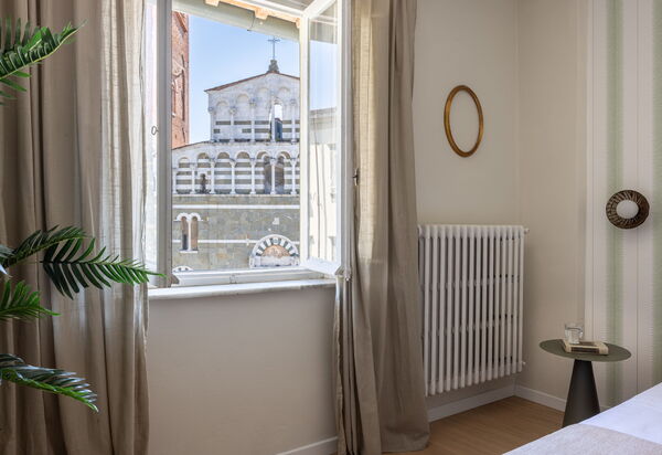 Lucca Old Town Apartment - Lucca, Toscana: Autunno, Camera da letto, Estate, Primavera
