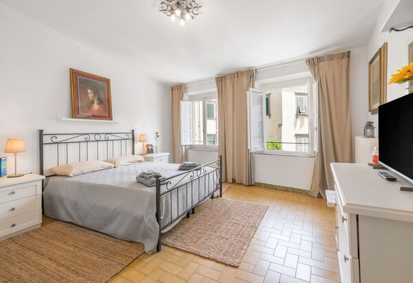 Lucca Old Town Apartment - Lucca, Toscana: Autunno, Estate, Primavera