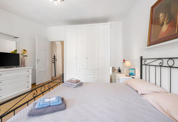 Lucca Old Town Apartment - Lucca, Toscana: Autunno, Estate, Primavera