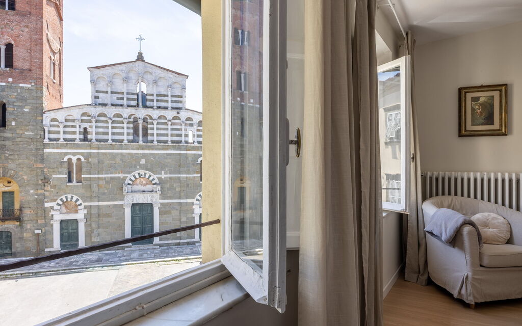 Lucca Old Town Apartment - Lucca, Toscana: Autunno, Camera da letto, Estate, Primavera