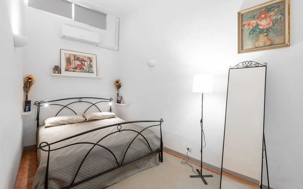 Lucca Old Town Apartment - Lucca, Toscana: Autumn, Bedroom, Spring, Summer