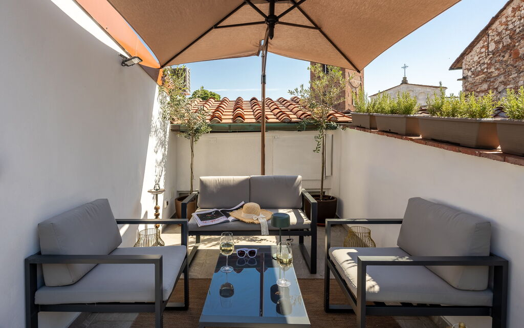 Lucca Old Town Apartment - Lucca, Toscana: Autumn, Balcony / Terrace / Patio, Spring, Summer
